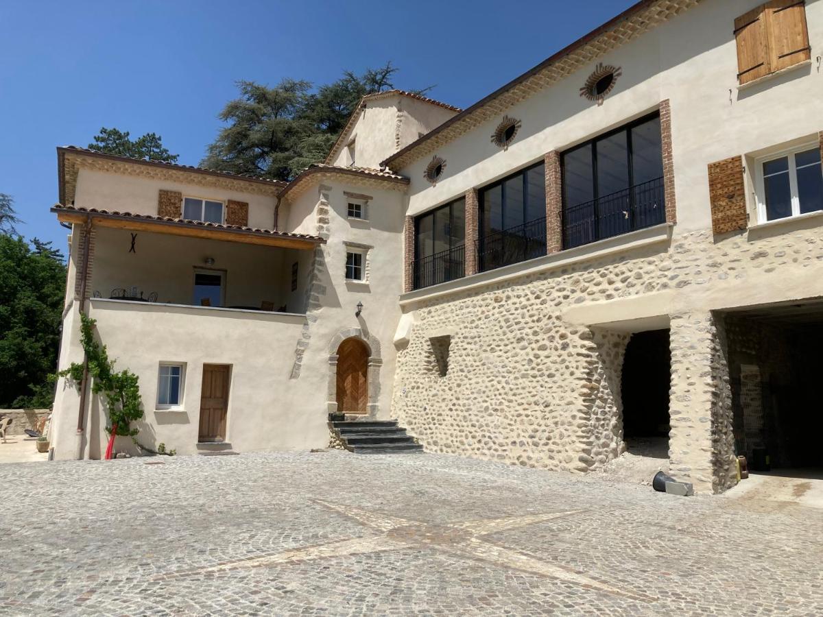 Domaine De Combe Beluze Acomodação com café da manhã Mison Exterior foto